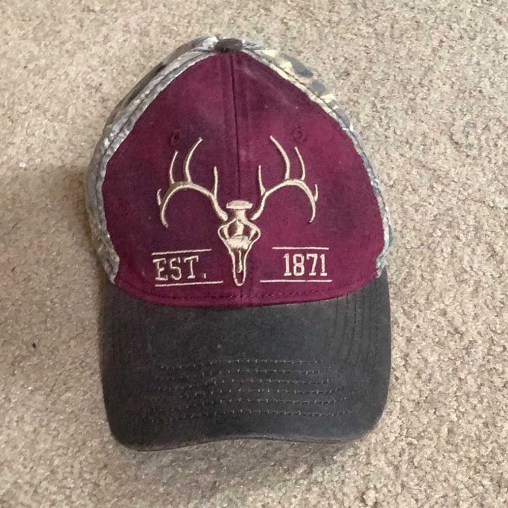 ‼️ACCEPTING ANY OFFER ‼️ hat
